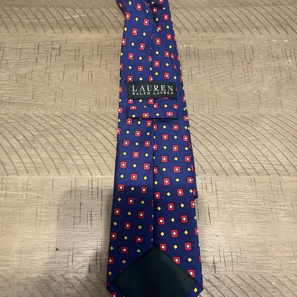 Lauren Ralph Lauren Blue Red Classic Tie - Picture 4 of 4